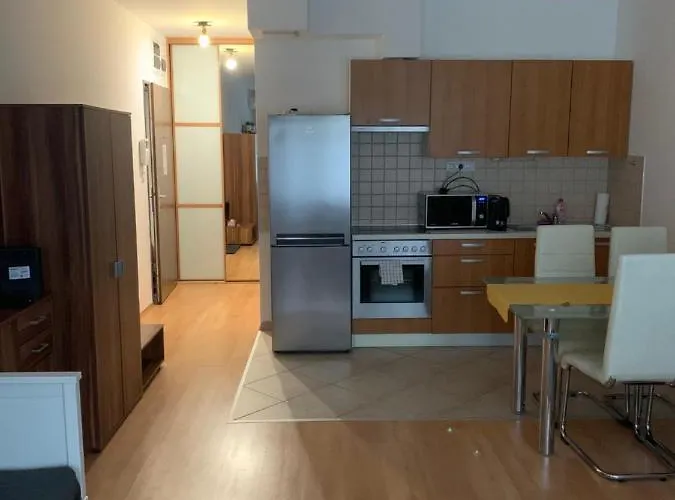 Corvin Fontana Apartment